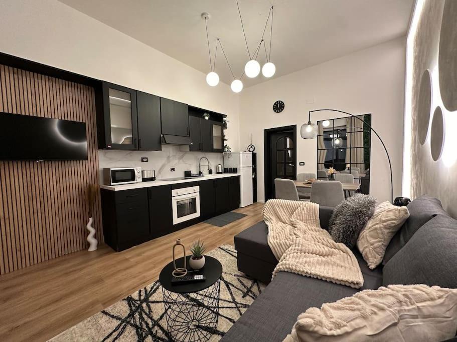 Apartamento La Casa Di Marlu - Gorgeous Flat In Catania Centre Exterior foto